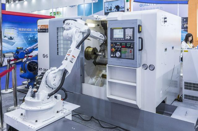 工業(yè)母機(jī)ETF獲批 把握自主可控硬產(chǎn)品，關(guān)注制造強(qiáng)國(guó)新機(jī)遇